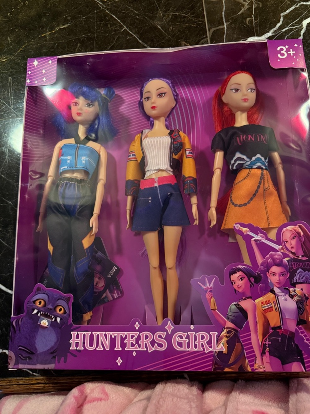 Hunters Girl K-pop Demon Hunters fashion dolls comes with all 3 dolls - Picture 2 of 6